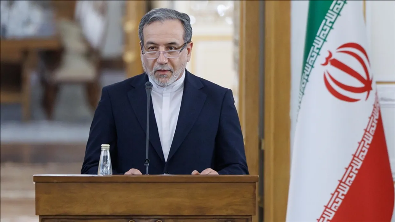 عراقجي: سياسةُ طهران لن تتغير رغم إحتمالية شن ضربات جديدة